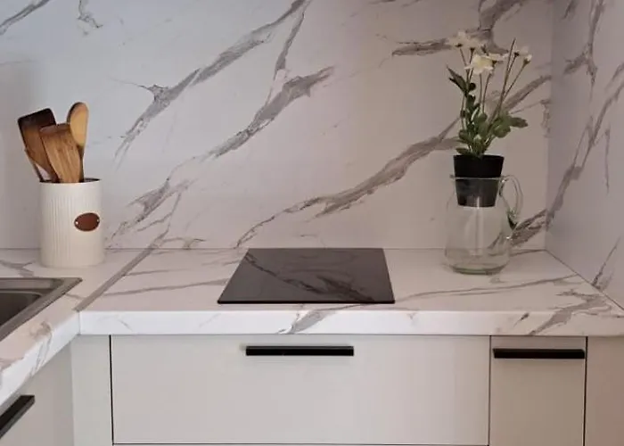 Edgar's Center * Tirana