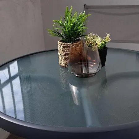 Daire Edgar's Center